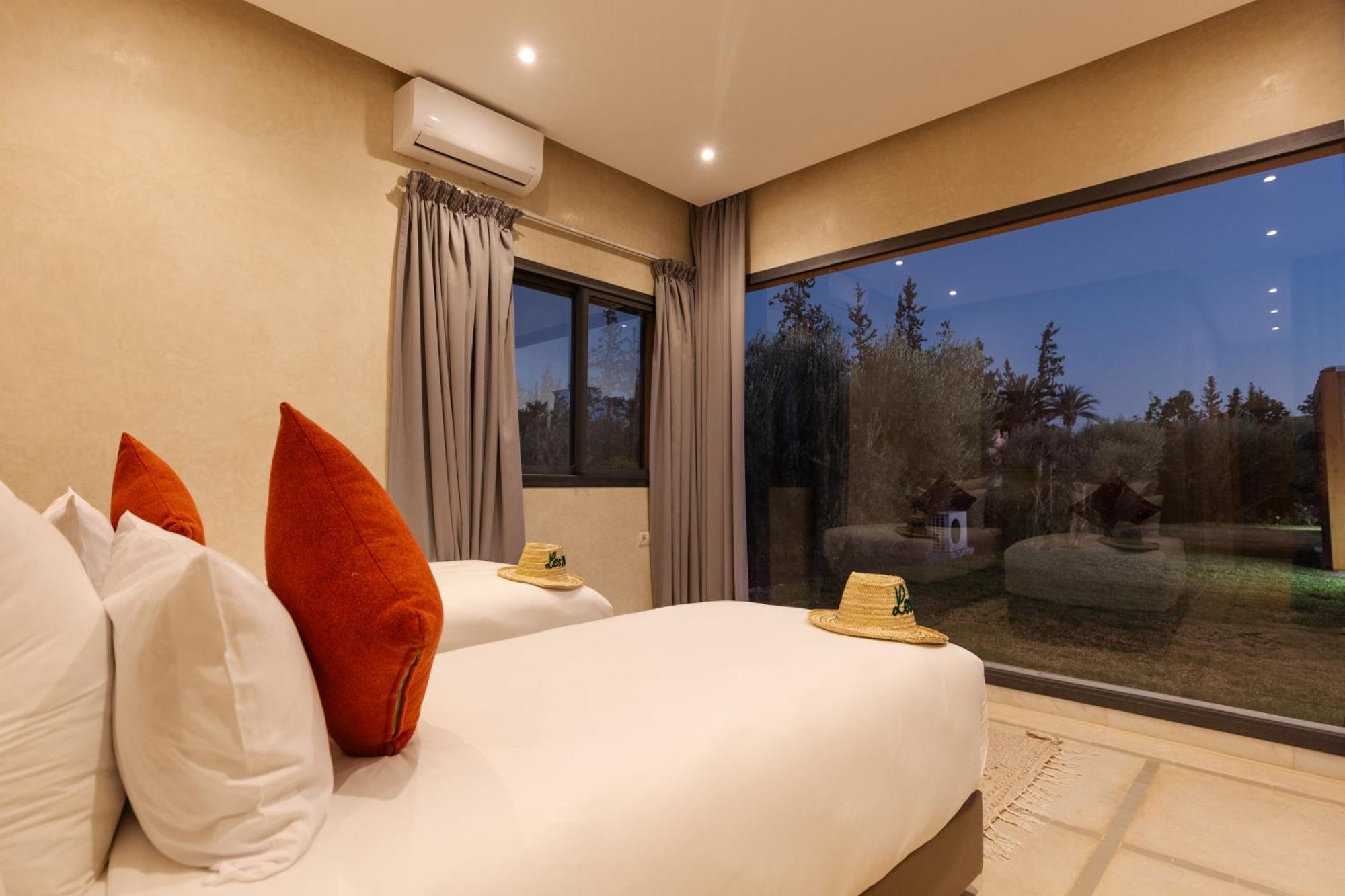 Les Roses By La Siredrah Hotel Ait Bou Zguia Buitenkant foto