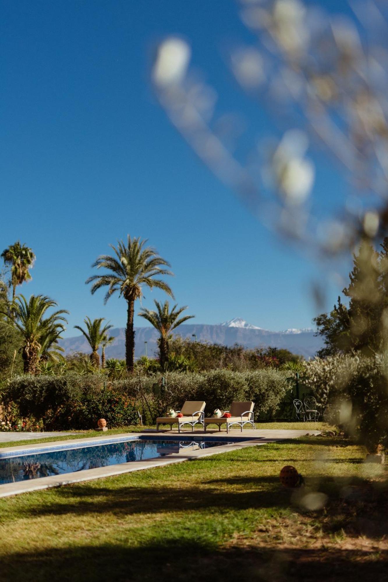 Les Roses By La Siredrah Hotel Ait Bou Zguia Buitenkant foto